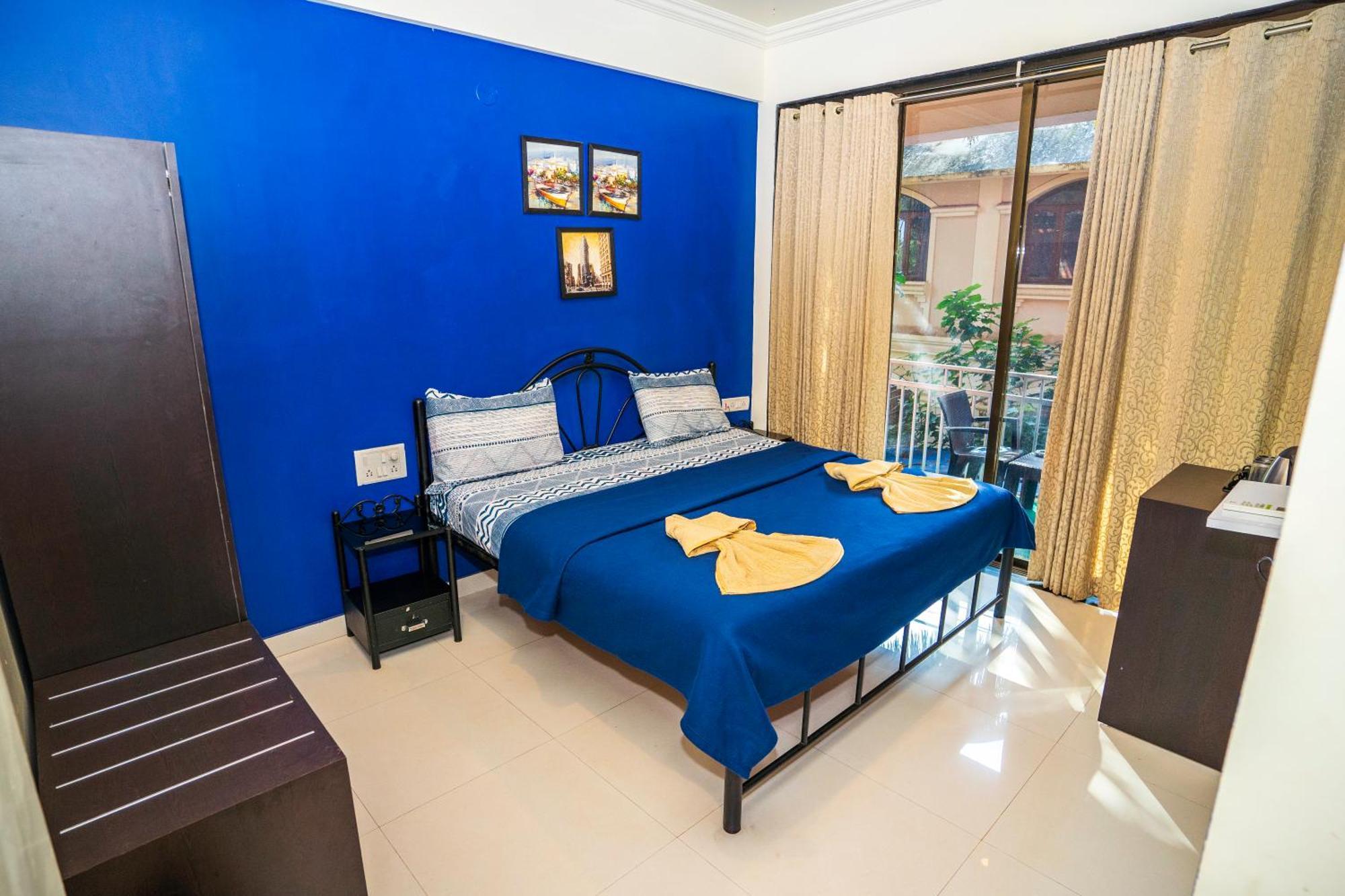 Hotel 7 Seas Vagator Bagian luar foto
