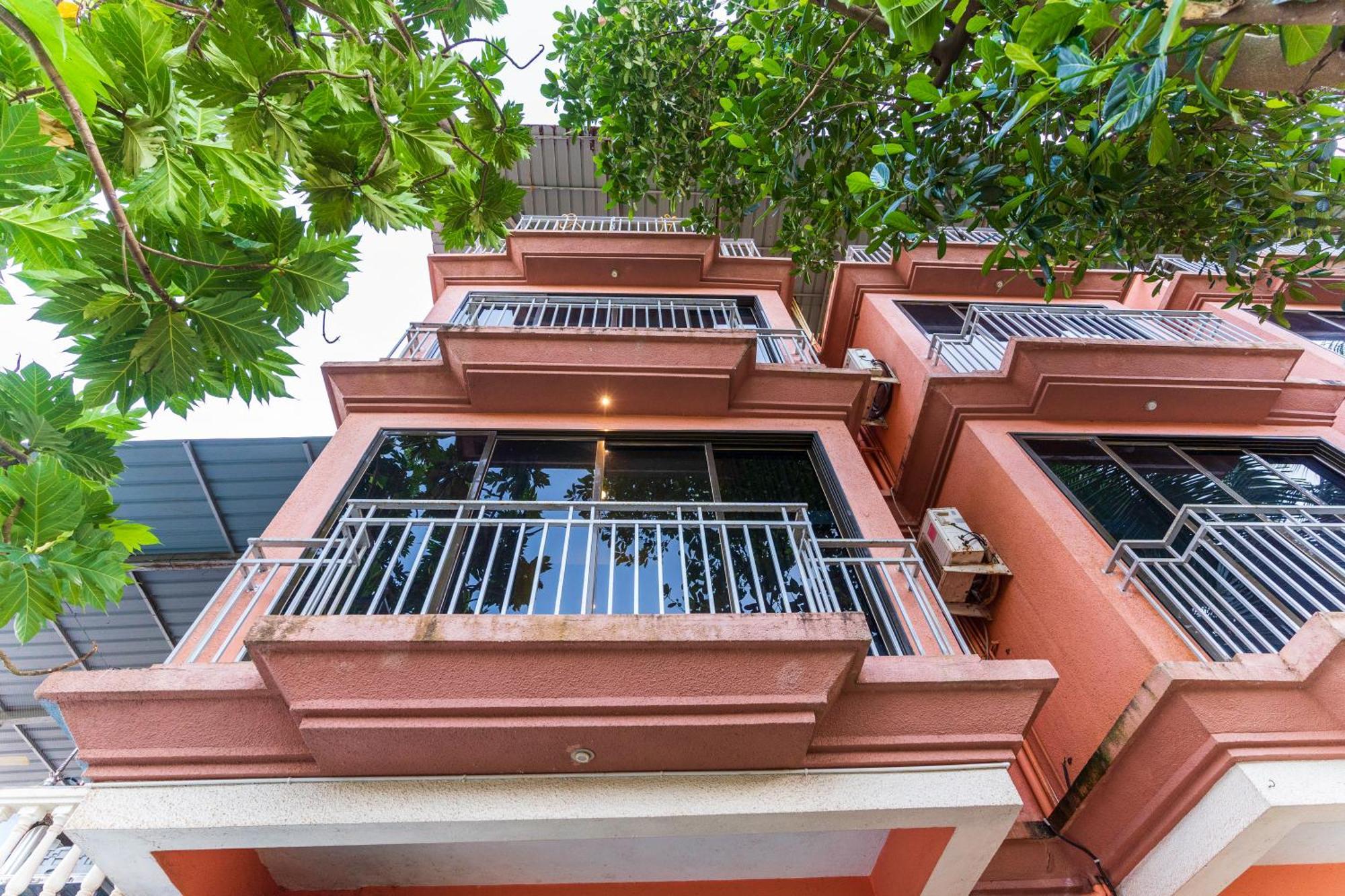 Hotel 7 Seas Vagator Bagian luar foto